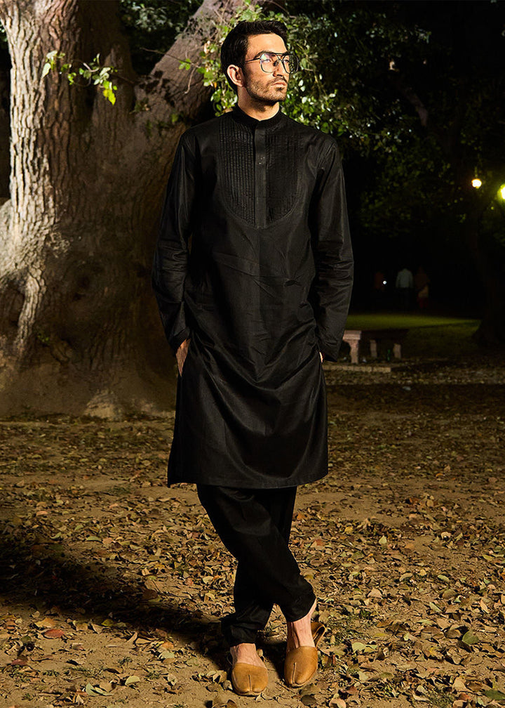 SAHIB E JAMAL