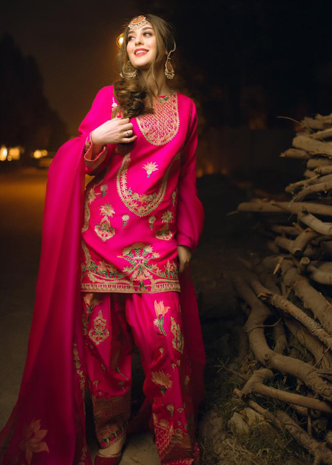 Gulabi-Gul-Bibi
